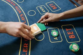 Live casino interaktif dengan dealer langsung di naga mas hk